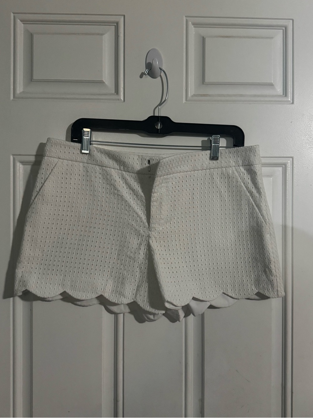 Club Monaco White Eyelet Scallop Hem Jean Shorts